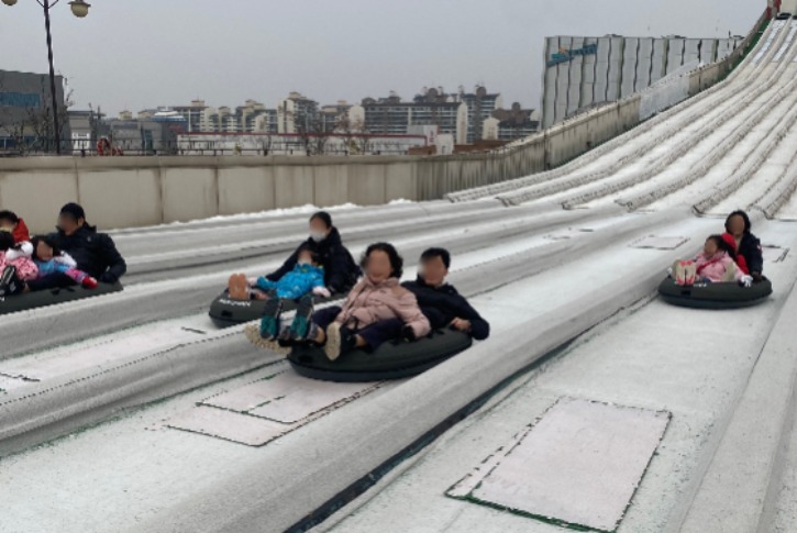 0229 문화여가지원사업_스노우파크2.jpg
